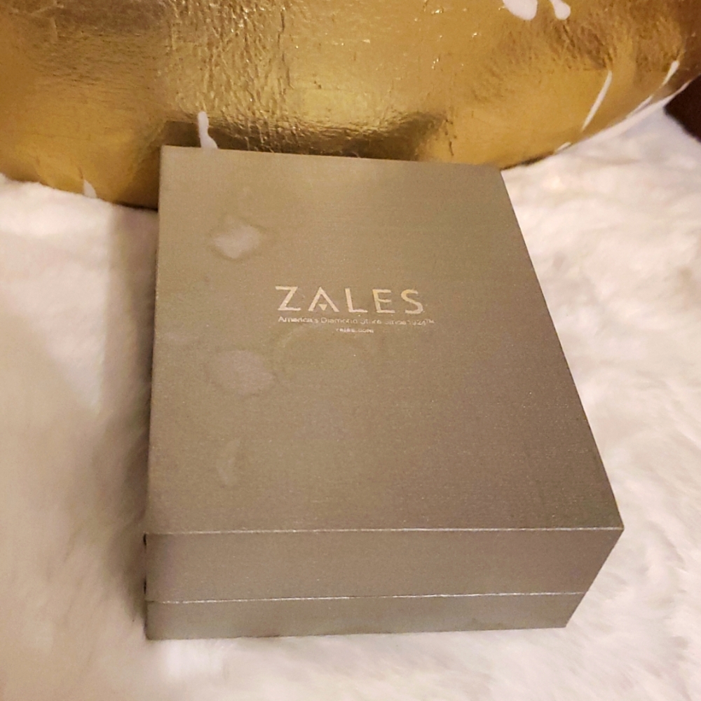 14k White Gold 1/3 CTTW. Elegant Silver Stud Earrings from Zales. - Picture 5 of 7